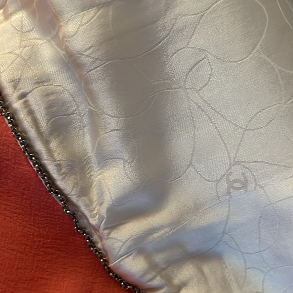 CHANEL cream Coral Jacket with Silk blouse like trim Shirt CC Cufflinks Size 44 - Picture 8 of 14